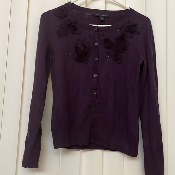 Sweater - Picture 6 of 7